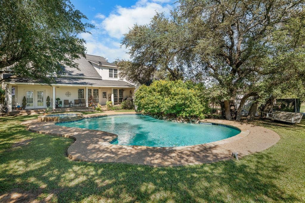 1540 Austin Hines Drive, China Spring, TX 76633 1540 Austin Hines Drive, China Spring, TX 76633