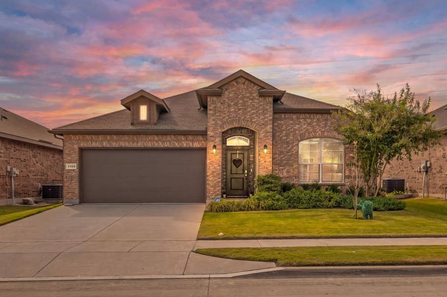 Property photo for 1108 Nelson Place, Fort Worth, TX