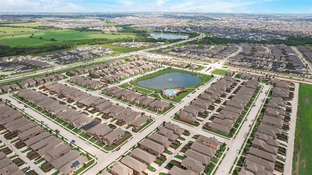 2824 Greene Street, Celina, TX 75009 2824 Greene Street, Celina, TX 75009