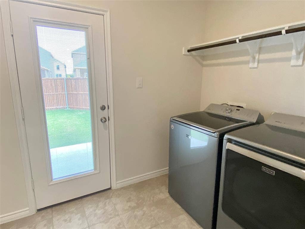 2824 Greene Street, Celina, TX 75009 2824 Greene Street, Celina, TX 75009