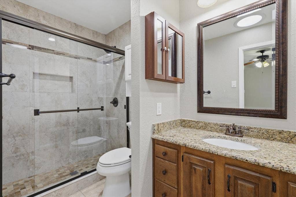 2906 Hazelwood Drive, Garland, TX 75044 2906 Hazelwood Drive, Garland, TX 75044