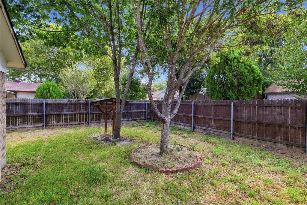2906 Hazelwood Drive, Garland, TX 75044 2906 Hazelwood Drive, Garland, TX 75044