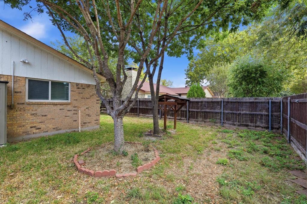 2906 Hazelwood Drive, Garland, TX 75044 2906 Hazelwood Drive, Garland, TX 75044