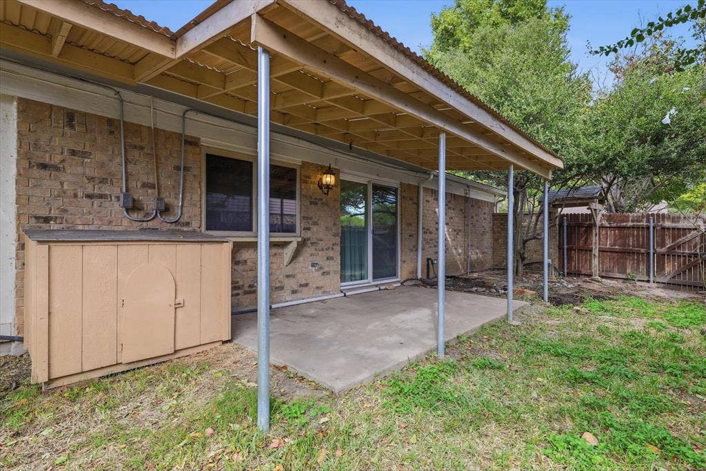 2906 Hazelwood Drive, Garland, TX 75044 2906 Hazelwood Drive, Garland, TX 75044