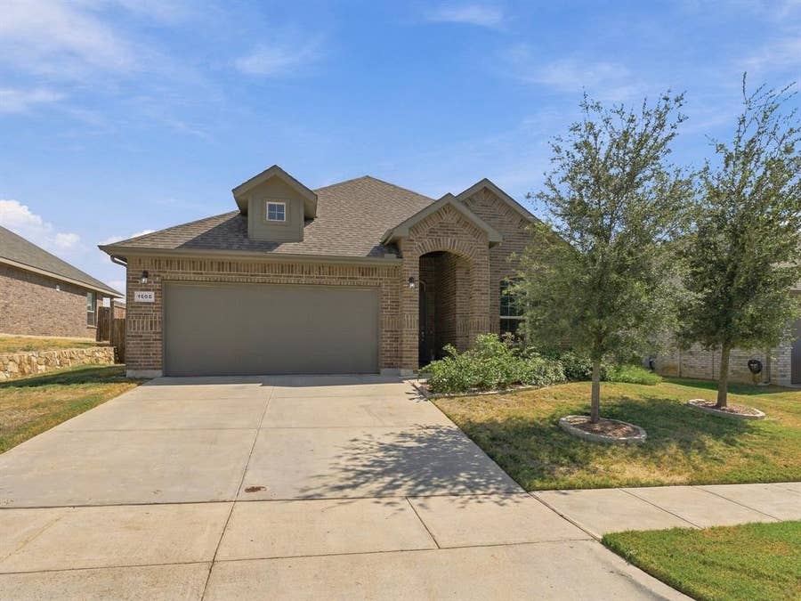 Property photo for 1505 Seabiscuit Drive, Granbury, TX