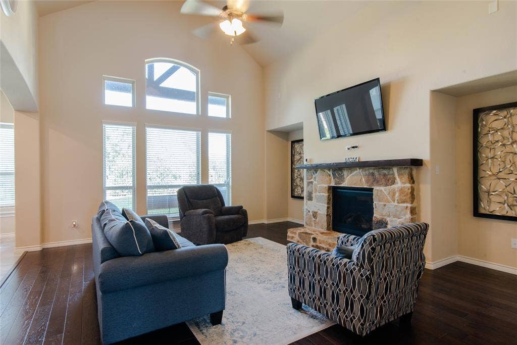 5301 Hidden Creek Road, Garland, TX 75043 5301 Hidden Creek Road, Garland, TX 75043