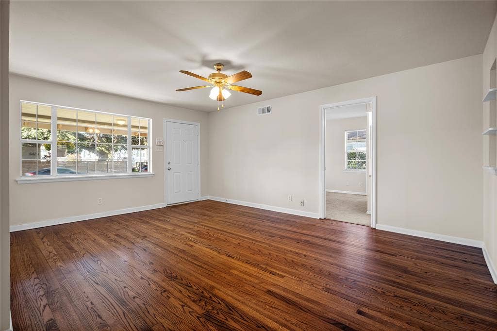 6439 Fisher Road, Dallas, TX 75214 6439 Fisher Road, Dallas, TX 75214