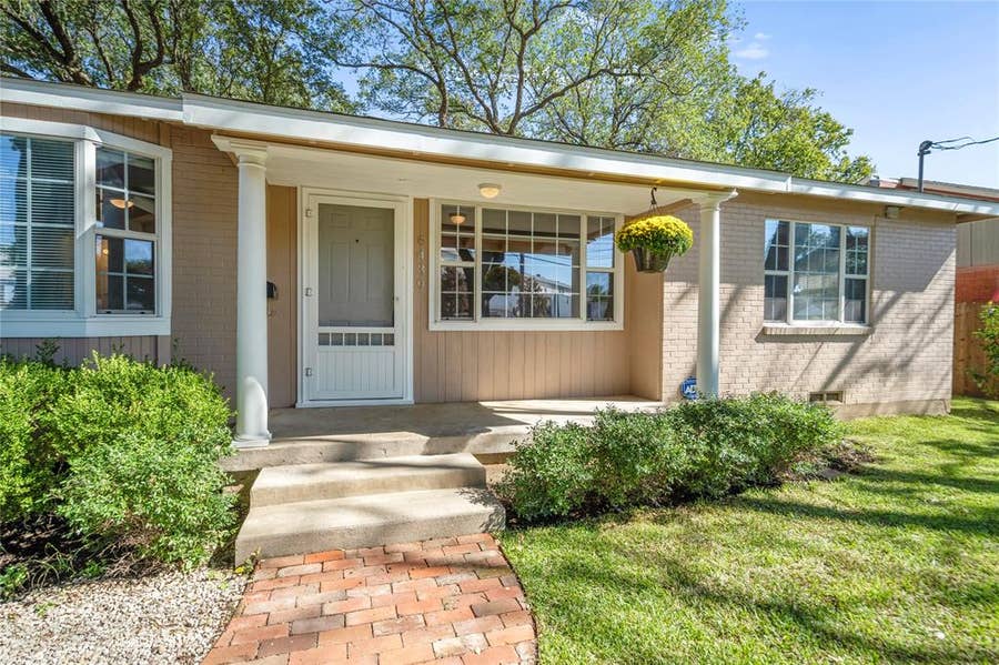 Property photo for 6439 Fisher Road, Dallas, TX