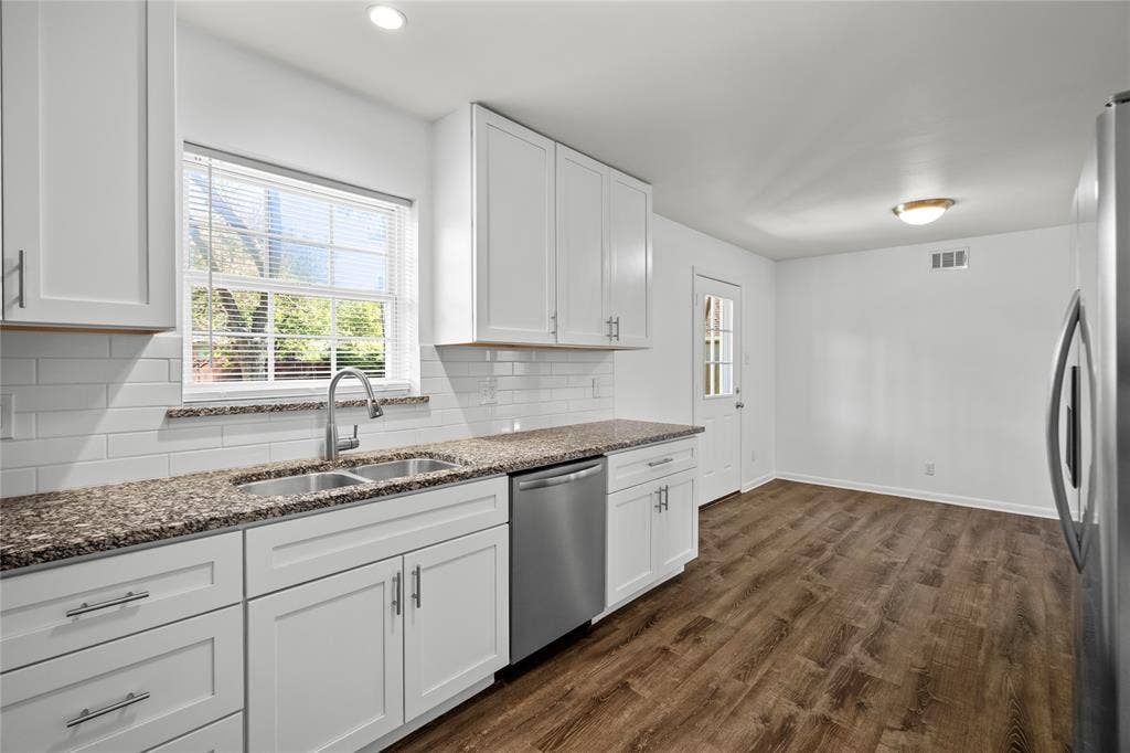 6439 Fisher Road, Dallas, TX 75214 6439 Fisher Road, Dallas, TX 75214