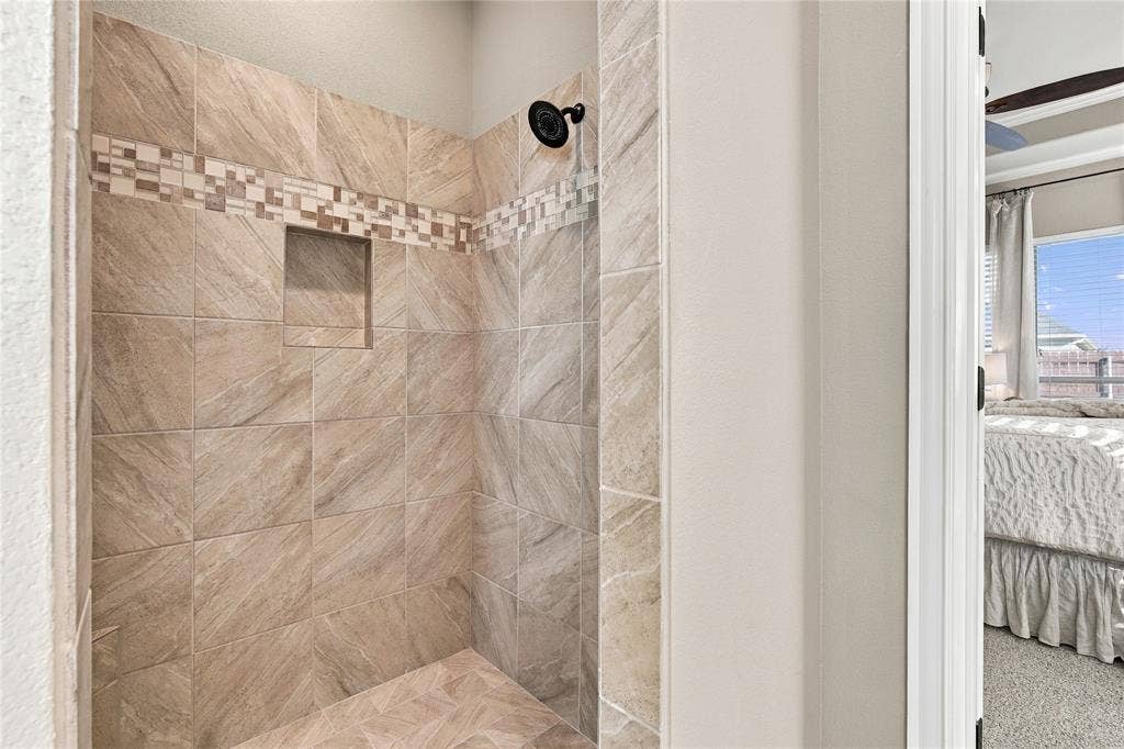105 Piper Parkway, Waxahachie, TX 75165