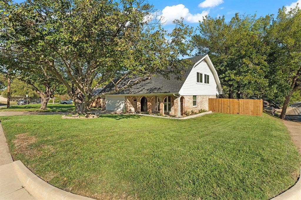 7250 Ridge Park Lane, Dallas, TX 75232 7250 Ridge Park Lane, Dallas, TX 75232