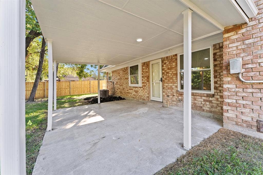 7250 Ridge Park Lane, Dallas, TX 75232 7250 Ridge Park Lane, Dallas, TX 75232