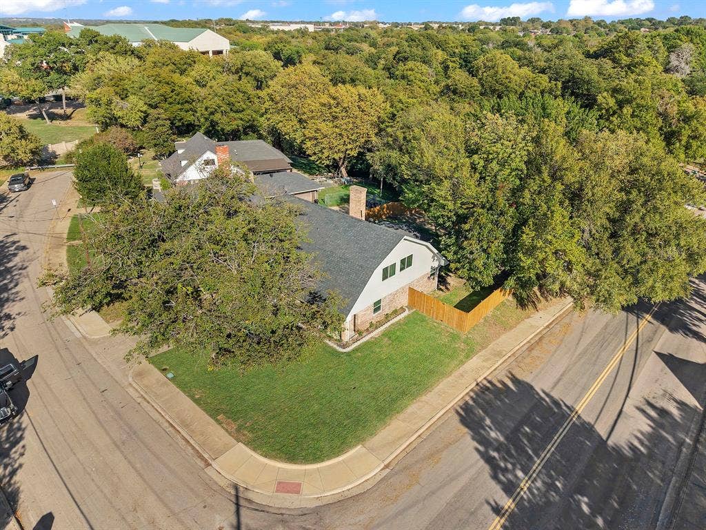 7250 Ridge Park Lane, Dallas, TX 75232 7250 Ridge Park Lane, Dallas, TX 75232