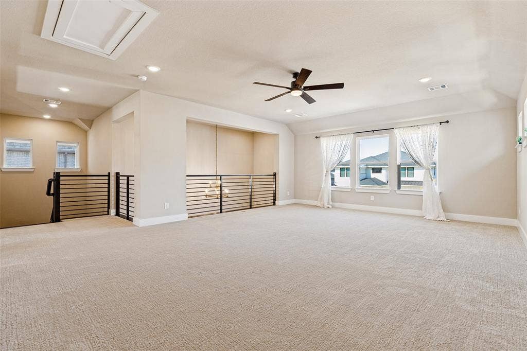 9282 Spindletree Drive, Frisco, TX 75035 9282 Spindletree Drive, Frisco, TX 75035