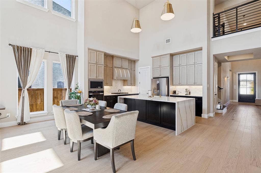9282 Spindletree Drive, Frisco, TX 75035 9282 Spindletree Drive, Frisco, TX 75035