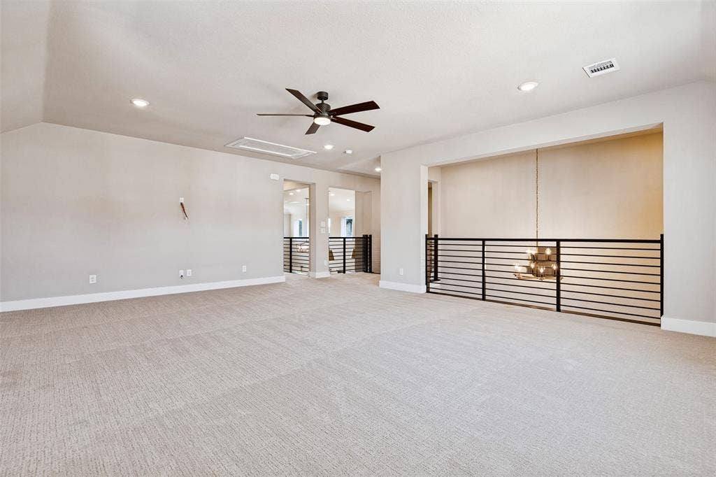 9282 Spindletree Drive, Frisco, TX 75035 9282 Spindletree Drive, Frisco, TX 75035