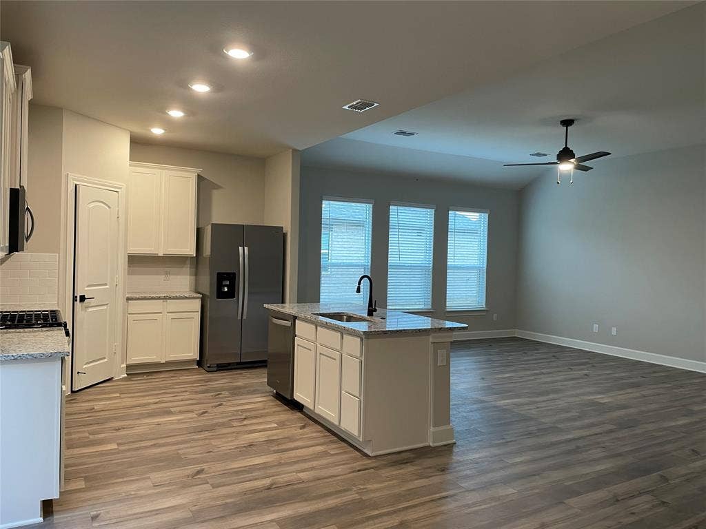 2028 Brentwood Drive, Anna, TX 75409