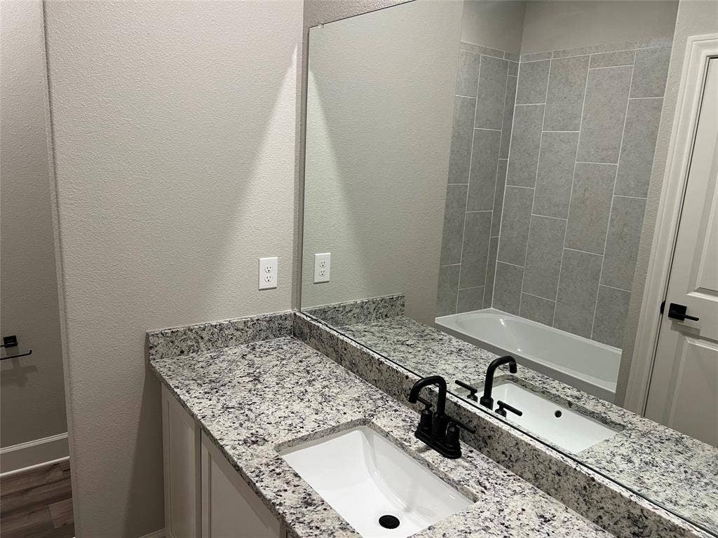 2028 Brentwood Drive, Anna, TX 75409