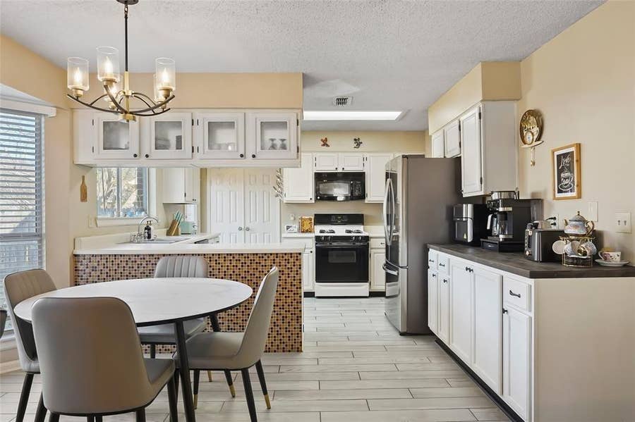 Property photo for 5329 Grand Mesa Drive, Fort Worth, TX