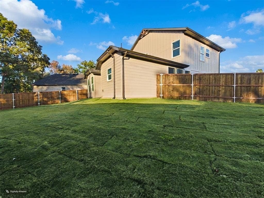 1204 Phoenix Drive, Athens, TX 75751