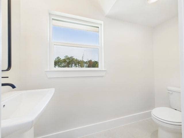 1204 Phoenix Drive, Athens, TX 75751