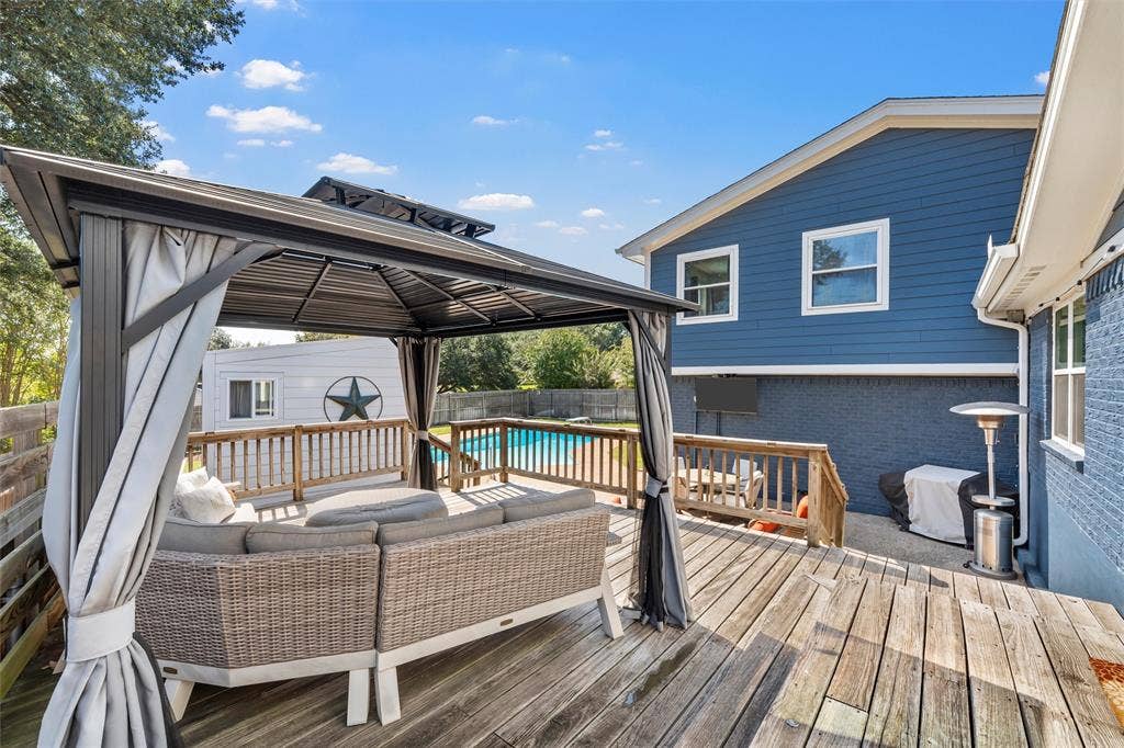 4324 Green Point Drive, Waco, TX 76710 4324 Green Point Drive, Waco, TX 76710