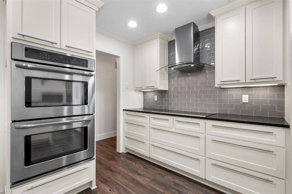 4324 Green Point Drive, Waco, TX 76710 4324 Green Point Drive, Waco, TX 76710