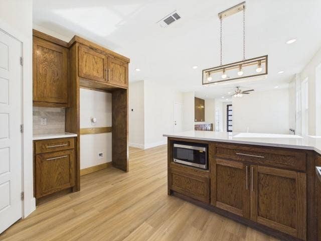 1206 Phoenix Drive, Athens, TX 75751 1206 Phoenix Drive, Athens, TX 75751