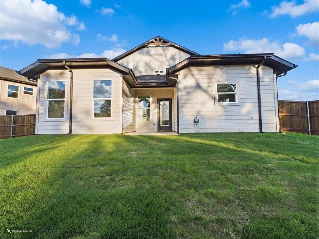 1206 Phoenix Drive, Athens, TX 75751 1206 Phoenix Drive, Athens, TX 75751