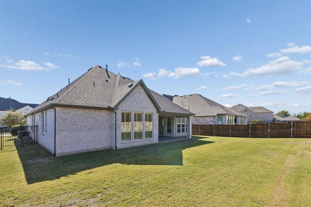2111 Longmont Lane, Prosper, TX 75078 2111 Longmont Lane, Prosper, TX 75078