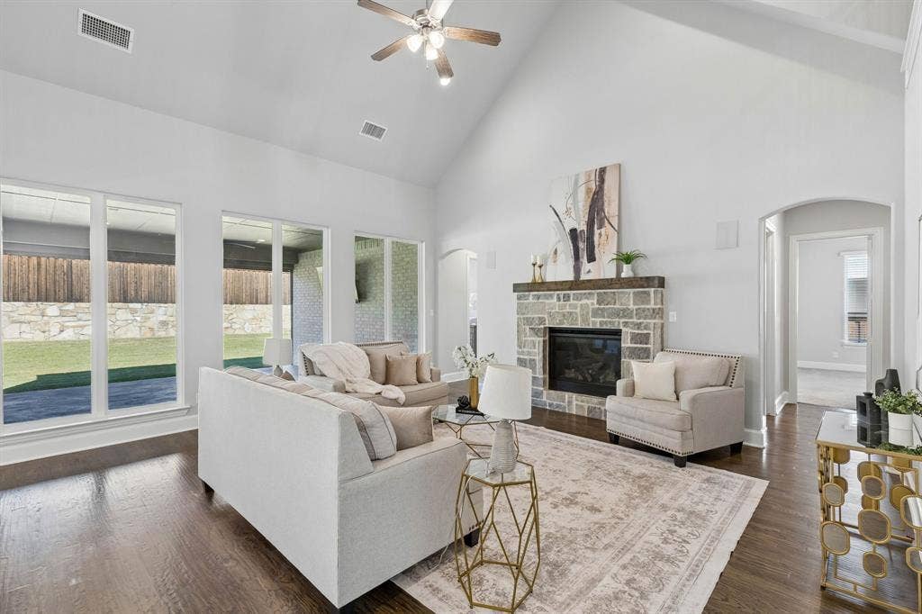 2111 Longmont Lane, Prosper, TX 75078 2111 Longmont Lane, Prosper, TX 75078