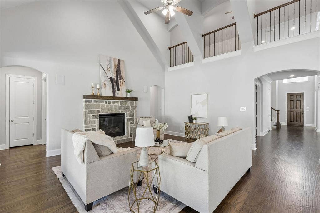 2111 Longmont Lane, Prosper, TX 75078 2111 Longmont Lane, Prosper, TX 75078