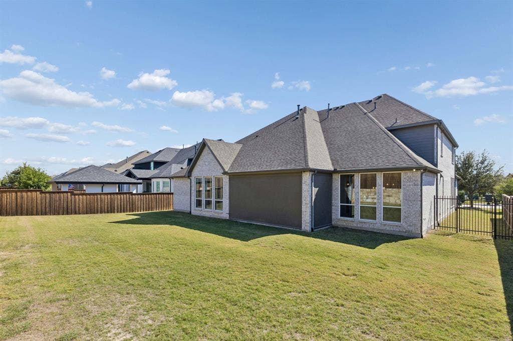 2111 Longmont Lane, Prosper, TX 75078 2111 Longmont Lane, Prosper, TX 75078