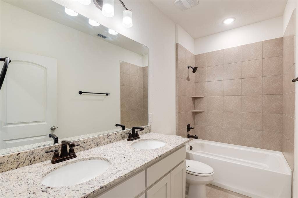 4883 Ellie Lane, Fairview, TX 75069
