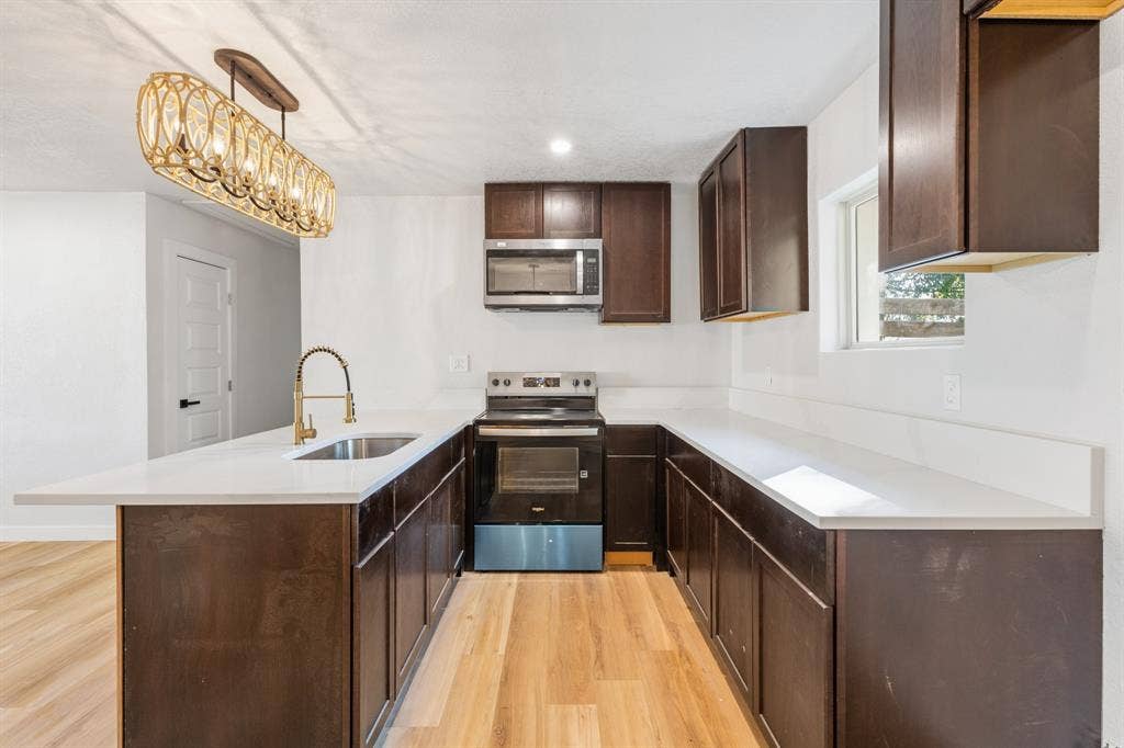 7220 Tillman Street, Dallas, TX 75217 7220 Tillman Street, Dallas, TX 75217