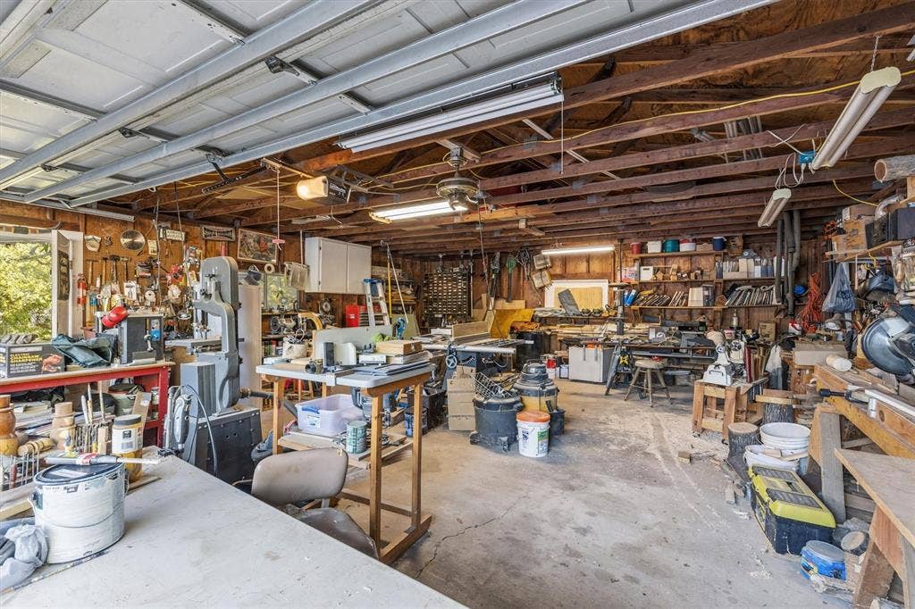 702 Patterson Street, Campbell, TX 75422 702 Patterson Street, Campbell, TX 75422