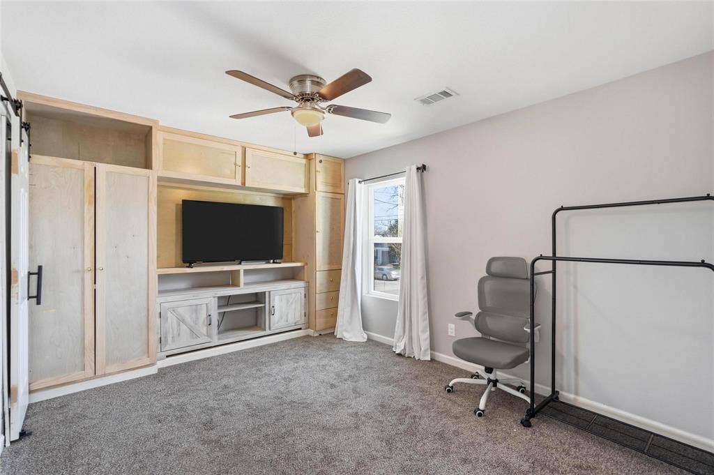 2637 Pine Street, Dallas, TX 75215 2637 Pine Street, Dallas, TX 75215