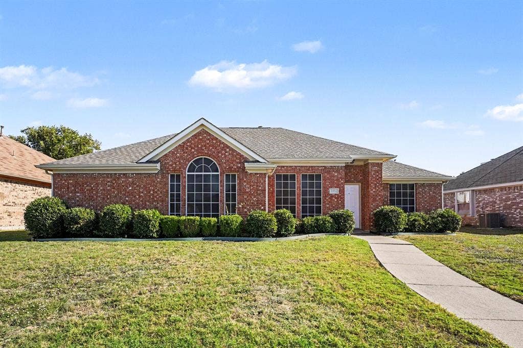 2604 Creek Crossing Road, Mesquite, TX 75181 2604 Creek Crossing Road, Mesquite, TX 75181