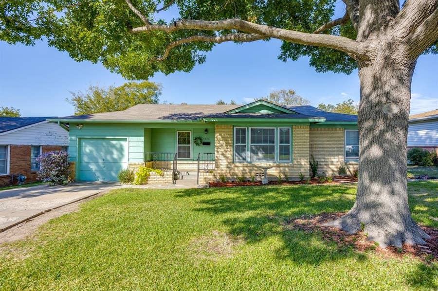 Property photo for 3304 Creston Avenue, Fort Worth, TX