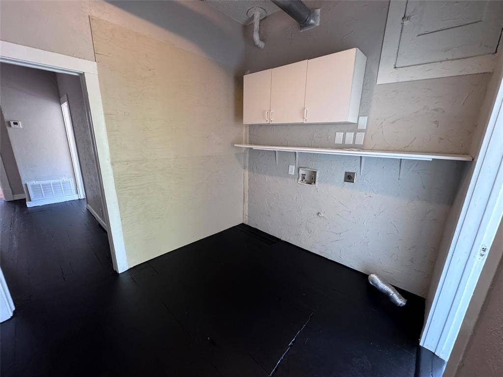 411-A N Tyler Street, Dallas, TX 75208 411-A N Tyler Street, Dallas, TX 75208