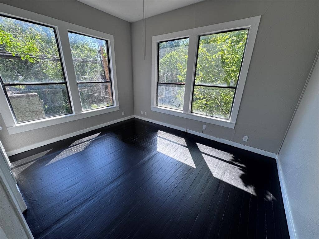 411-A N Tyler Street, Dallas, TX 75208 411-A N Tyler Street, Dallas, TX 75208