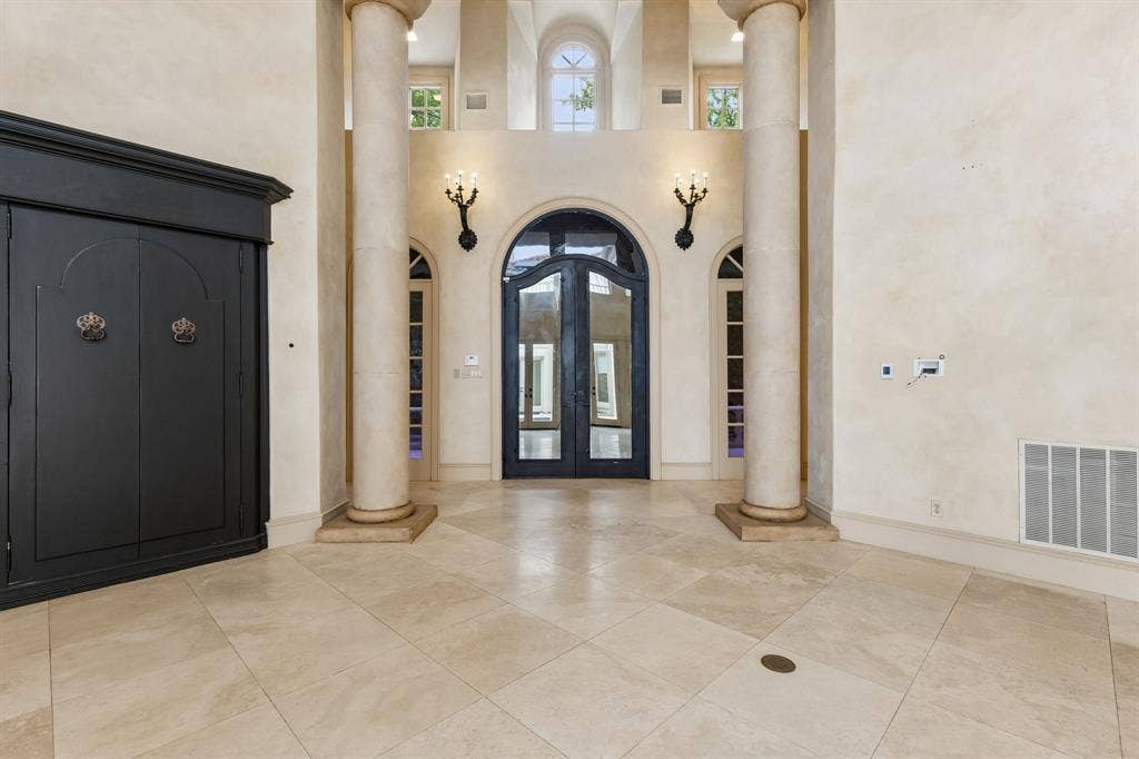 6917 Forest Glen Drive, Dallas, TX 75230 6917 Forest Glen Drive, Dallas, TX 75230