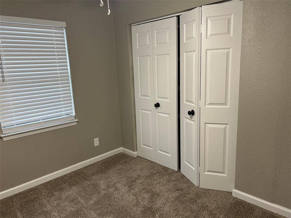 220 N Bernice Drive, Garland, TX 75042 220 N Bernice Drive, Garland, TX 75042