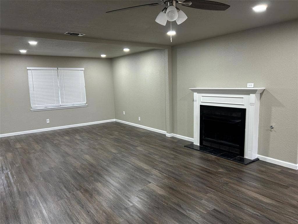 220 N Bernice Drive, Garland, TX 75042 220 N Bernice Drive, Garland, TX 75042