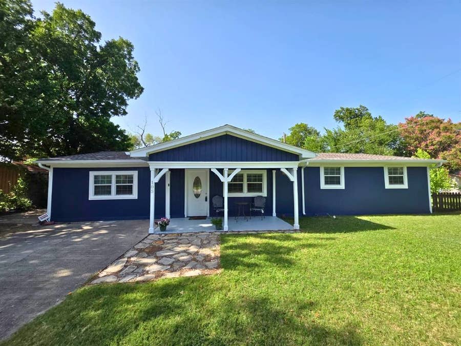 Property photo for 105 Alice Drive, Little Elm, TX