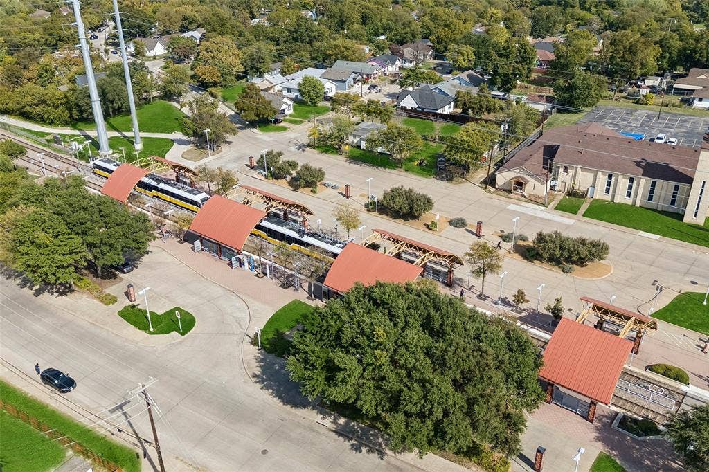 1206 Grant Street, Dallas, TX 75203 1206 Grant Street, Dallas, TX 75203