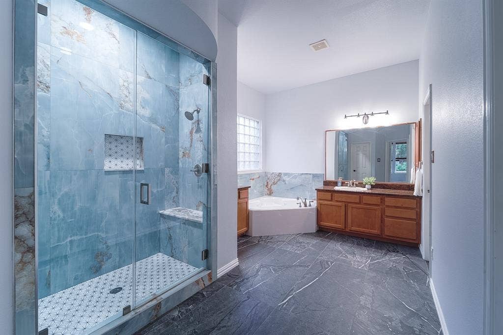 924 Brentwood Drive, Murphy, TX 75094 924 Brentwood Drive, Murphy, TX 75094