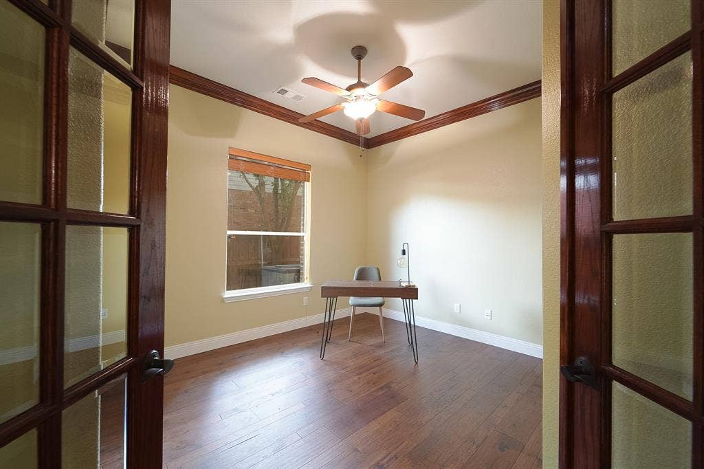 924 Brentwood Drive, Murphy, TX 75094 924 Brentwood Drive, Murphy, TX 75094