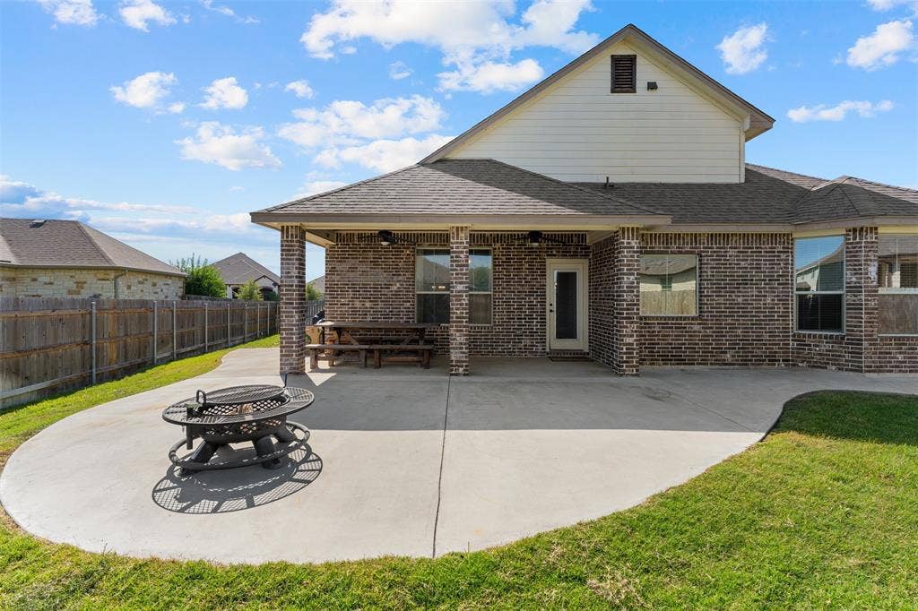 1117 Drummond Circle, Woodway, TX 76712