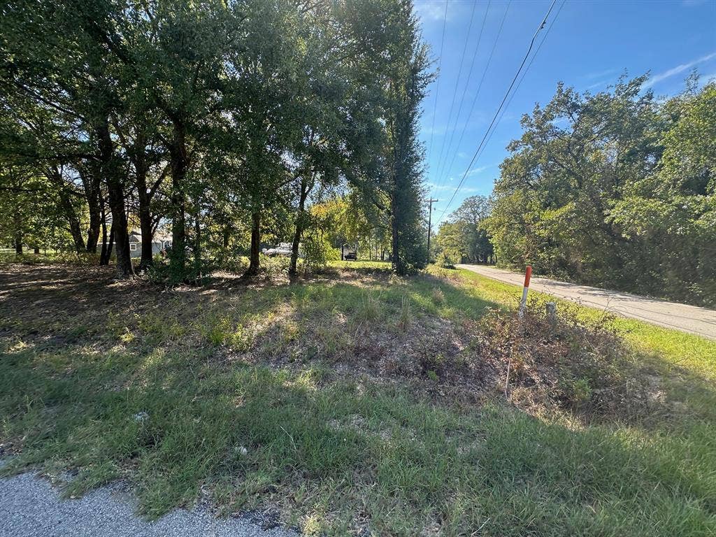 1222 Bora Bora Street, Tool, TX 75143 1222 Bora Bora Street, Tool, TX 75143